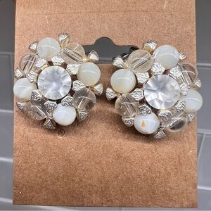 Vintage Robert Rose Clear & Pearlized Beads w/ Crystal Center Clip on Earrings